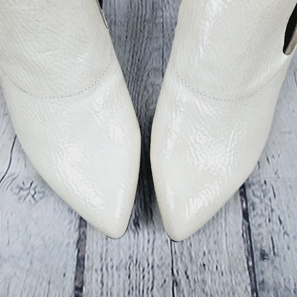 NAKED FEET | Sagitta patent & suede leather pointed toe heeled ankle booties - Picture 5 of 12